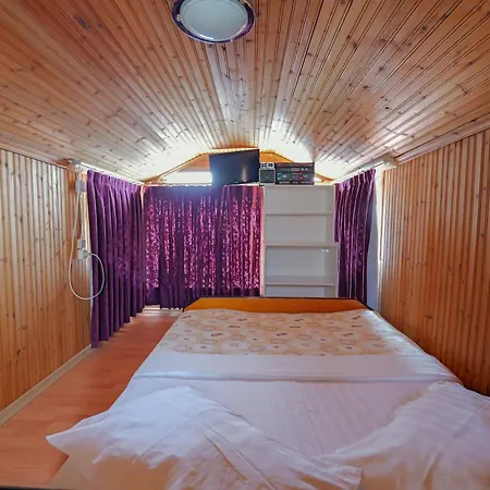 Eden 호텔 Sarandë